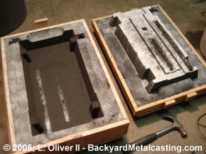 The open mold halves